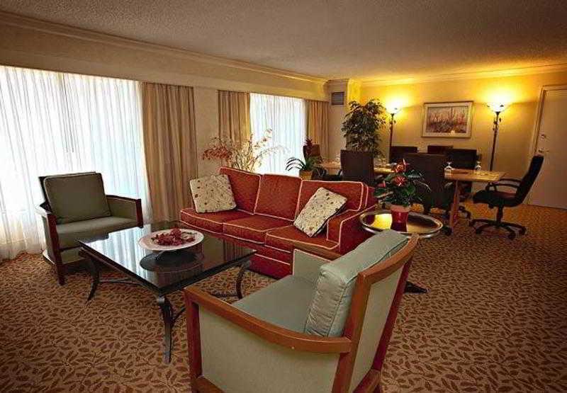 Marriott Phoenix Airport Интерьер фото